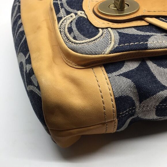 Coach Blue and Tan Tote Bag - Picture 10 of 16